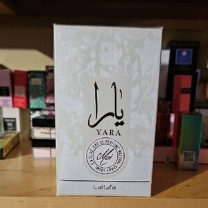 Lattafa Yara Eau de Parfum for Women - White